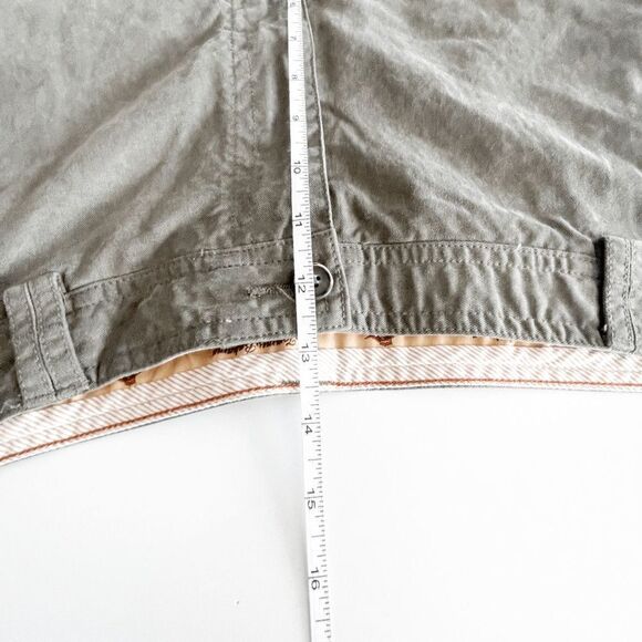 Tommy Bahama Mens Flat Front Shorts Casual Mid Length Army Green Size 36 - Picture 8 of 8